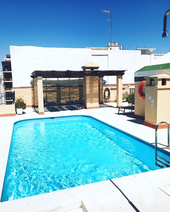 Agua V & Seasonal Pool By Ele Apartment *